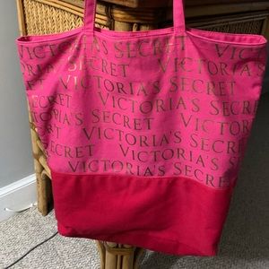 Victoria’s Secret Large Pink & Red Toe Bag NWOT